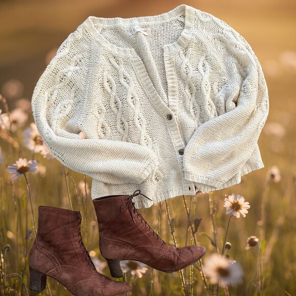 Lucky Brand Soft Cardigan -Ivory - Light Layer - L - Acrylic - VGUC - So Soft! - Picture 1 of 13